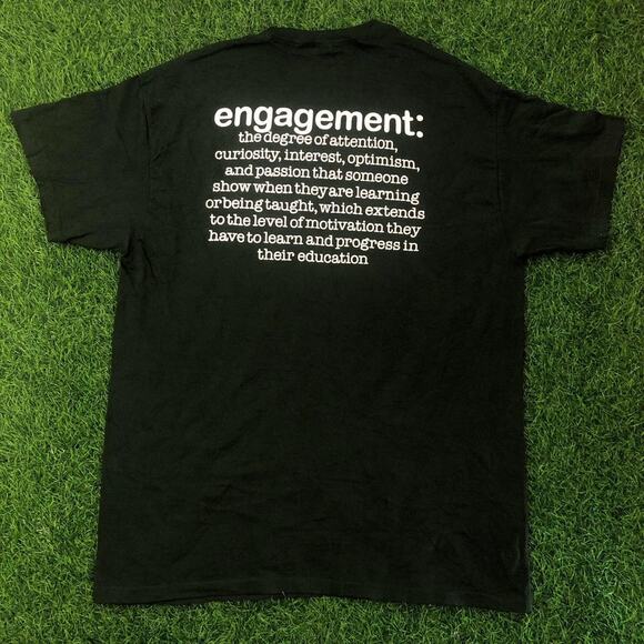 Men's Green Scotts Valley Dolphins Graphic Tee - Picture 2 of 3